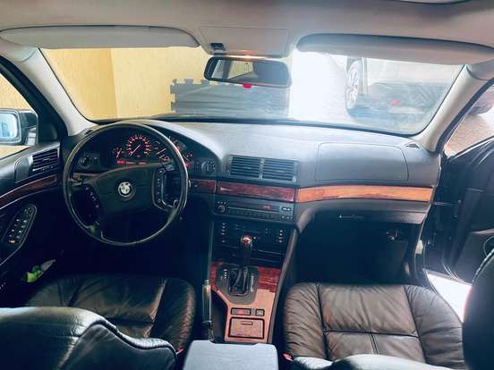 BMW-540i-1997