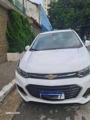 CHEVROLET-TRACKER-2017
