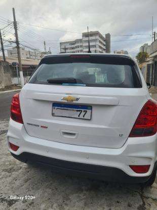 CHEVROLET-TRACKER-2017