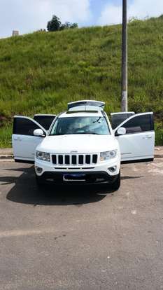 JEEP-COMPASS-2012