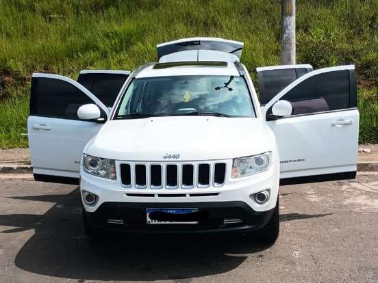 JEEP-COMPASS-2.0 SPORT 4X2 16V GASOLINA 4P AUTOMÁTICO JEEP-COMPASS-2012