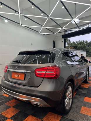 MERCEDES-BENZ-GLA 200-2015