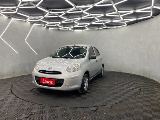 NISSAN MARCH 1.0 16V FLEX 4P MANUAL NISSAN MARCH 1.0 16V FLEX 4P MANUAL