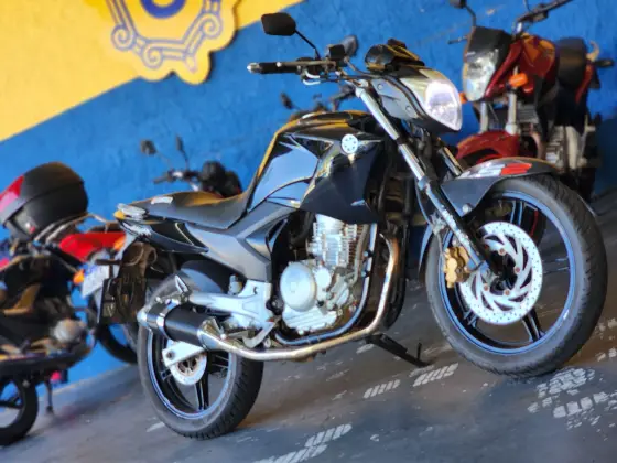 YAMAHA YS 250 FAZER YAMAHA YS 250 FAZER