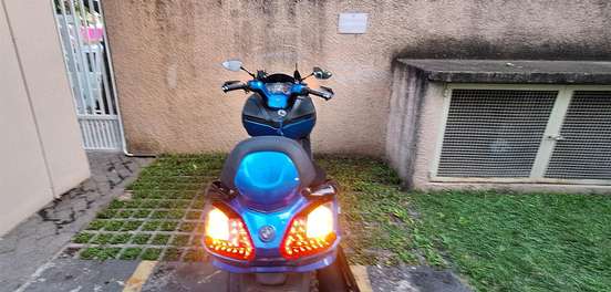 DAFRA-MAXSYM 400i-2014
