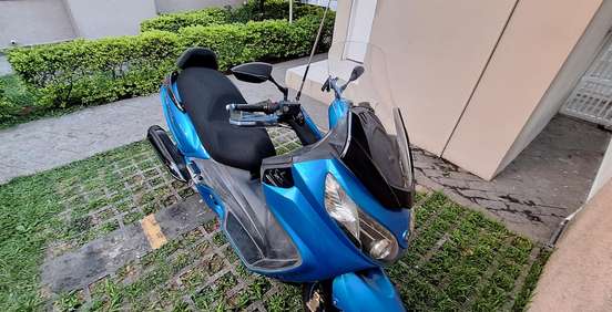 DAFRA-MAXSYM 400i-2014