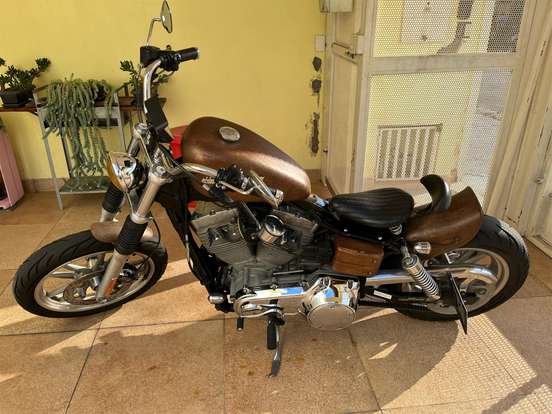 HARLEY-DAVIDSON-DYNA SUPER GLIDE CUSTOM HARLEY-DAVIDSON-DYNA SUPER GLIDE CUSTOM-2009