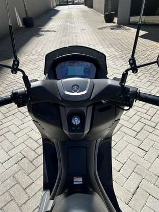 YAMAHA-NMAX CONNECTED 160 SE ABS-2024