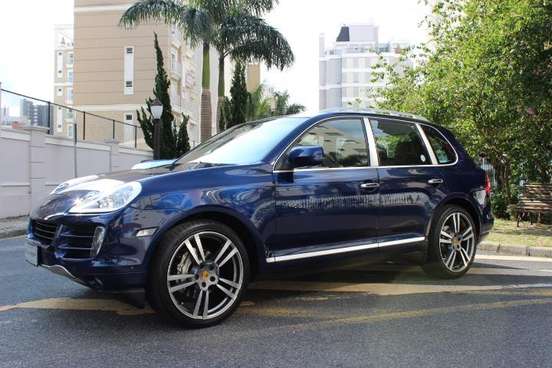 PORSCHE-CAYENNE-2007