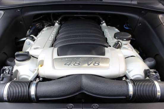 PORSCHE-CAYENNE-2007