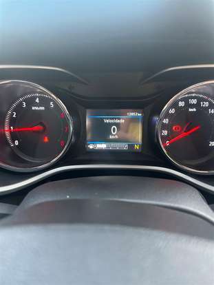 CHEVROLET-TRACKER-2022