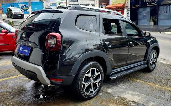 RENAULT-DUSTER-2021