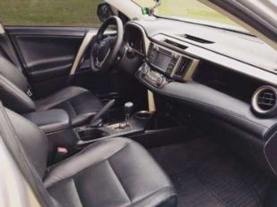 TOYOTA-RAV4-2.5 4X4 16V GASOLINA 4P AUTOMÁTICO TOYOTA-RAV4-2013