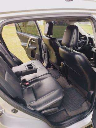 TOYOTA-RAV4-2013