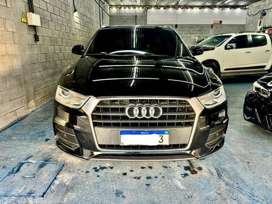 AUDI Q3 1.4 TFSI AMBIENTE GASOLINA 4P S TRONIC