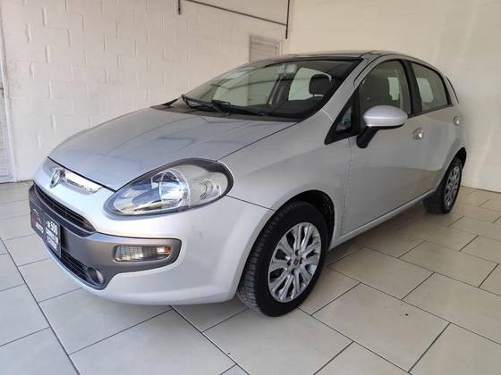 FIAT PUNTO 1.6 ESSENCE 16V FLEX 4P MANUAL