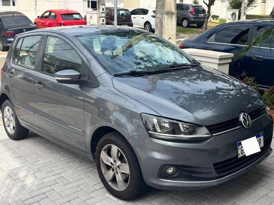 VOLKSWAGEN-FOX-1.6 MSI COMFORTLINE 8V FLEX 4P AUTOMATIZADO VOLKSWAGEN-FOX-2017