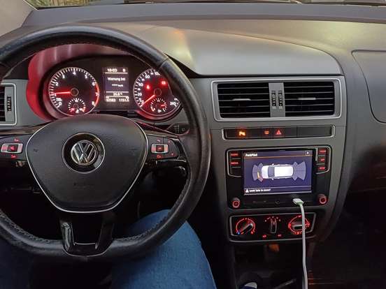 VOLKSWAGEN-FOX-1.6 MSI COMFORTLINE 8V FLEX 4P AUTOMATIZADO VOLKSWAGEN-FOX-2017