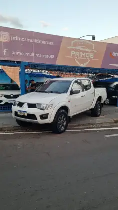 MITSUBISHI L200 2.5 GL 4X4 CD 8V TURBO DIESEL 4P MANUAL MITSUBISHI L200 2.5 GL 4X4 CD 8V TURBO DIESEL 4P MANUAL