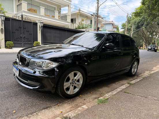 BMW-120i-2009