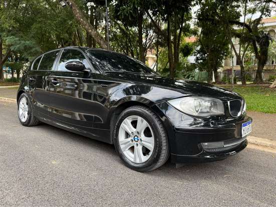 BMW-120i-2009