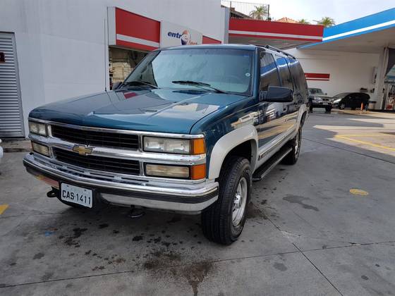 CHEVROLET SUBURBAN 5.7 V8 GASOLINA 4P AUTOMÁTICO