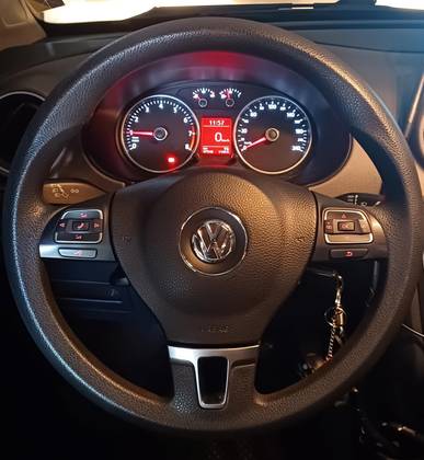 VOLKSWAGEN VOYAGE 1.6 MI HIGHLINE 8V FLEX 4P MANUAL