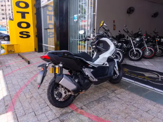 HONDA-ADV-2021