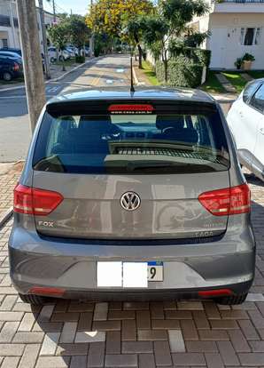 VOLKSWAGEN-FOX-2017
