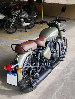 ROYAL ENFIELD-CLASSIC 350-2023