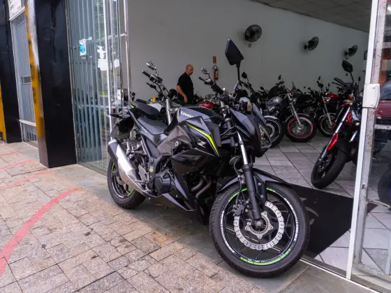KAWASAKI Z300 ABS 