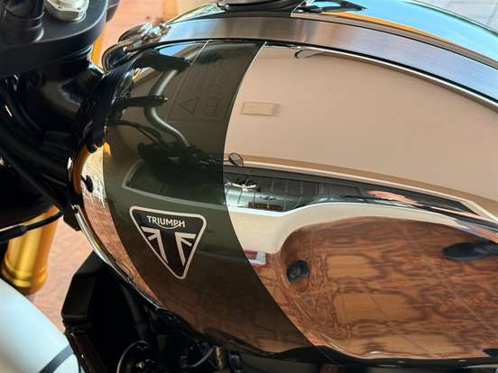 TRIUMPH-BONNEVILLE SCRAMBLER 1200 XE-2023