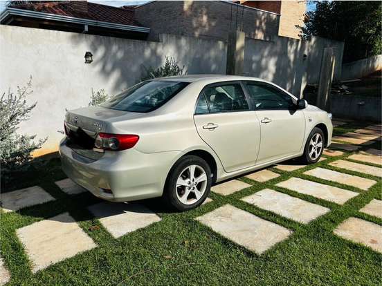 TOYOTA-COROLLA-1.8 GLI 16V FLEX 4P MANUAL TOYOTA-COROLLA-2013