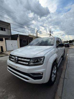 VOLKSWAGEN-AMAROK-2017