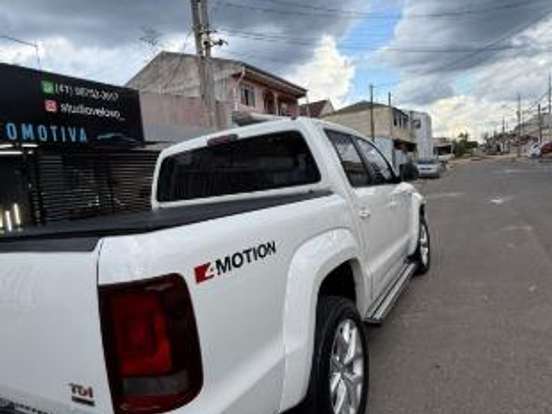 VOLKSWAGEN-AMAROK-2.0 HIGHLINE 4X4 CD 16V TURBO INTERCOOLER DIESEL 4P AUTOMÁTICO VOLKSWAGEN-AMAROK-2017