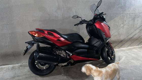 YAMAHA XMAX ABS 