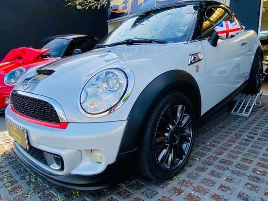 MINI-COOPER-1.6 S COUPÉ 16V TURBO GASOLINA 2P AUTOMÁTICO MINI-COOPER-2013