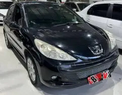PEUGEOT 207 1.6 XS 16V FLEX 4P AUTOMÁTICO PEUGEOT 207 1.6 XS 16V FLEX 4P AUTOMÁTICO