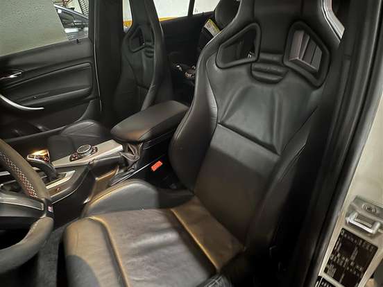 BMW-M 135i-3.0 24V TURBO GASOLINA 4P AUTOMÁTICO BMW-M 135i-2015