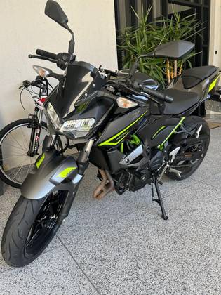 KAWASAKI Z400 