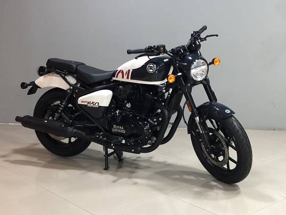 ROYAL ENFIELD SHOTGUN 650 STENCIL WHITE 