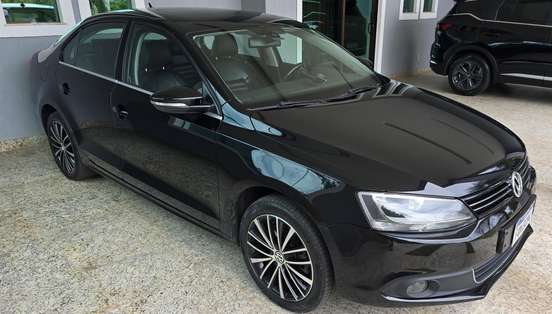 VOLKSWAGEN-JETTA-2.0 TSI HIGHLINE 211CV GASOLINA 4P TIPTRONIC VOLKSWAGEN-JETTA-2014