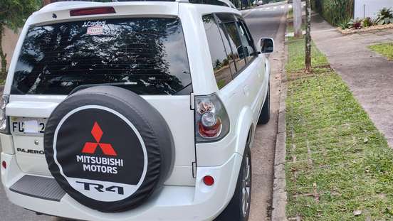 MITSUBISHI-PAJERO TR4-2014