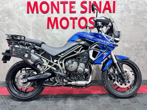 TRIUMPH TIGER 800 XRT 