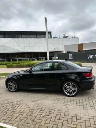 BMW-135i-2009