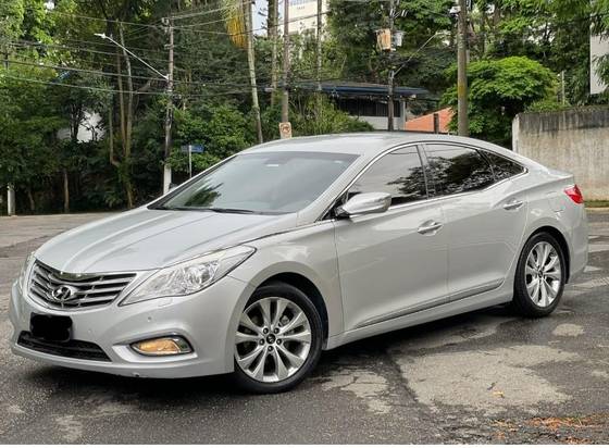 HYUNDAI AZERA 3.0 MPFI GLS V6 24V GASOLINA 4P AUTOMÁTICO