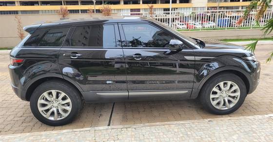 Imagem de LAND ROVER RANGE ROVER EVOQUE 2.0 SE 4WD 16V GASOLINA 4P AUTOMÁTICO