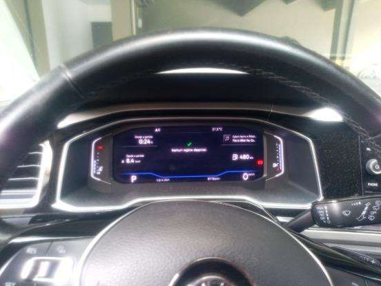 VOLKSWAGEN-POLO-2019