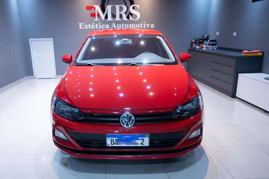 VOLKSWAGEN-POLO-2018