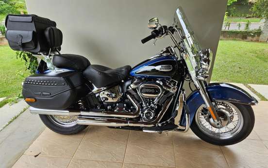 HARLEY-DAVIDSON-SOFTAIL HERITAGE CLASSIC 114-2022